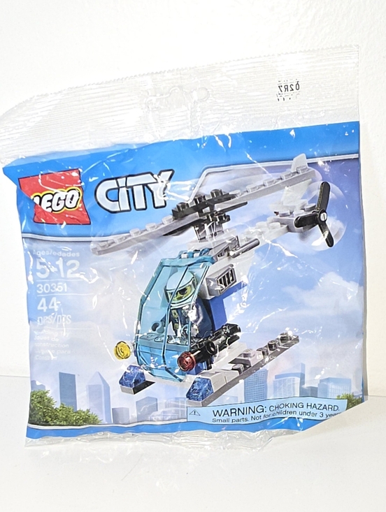 Lego Other - LEGO City Police Helicopter Polybag Brand New 44pcs New